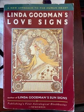 Vintage Linda Goodman’s Love Signs - Red and Gold Cover